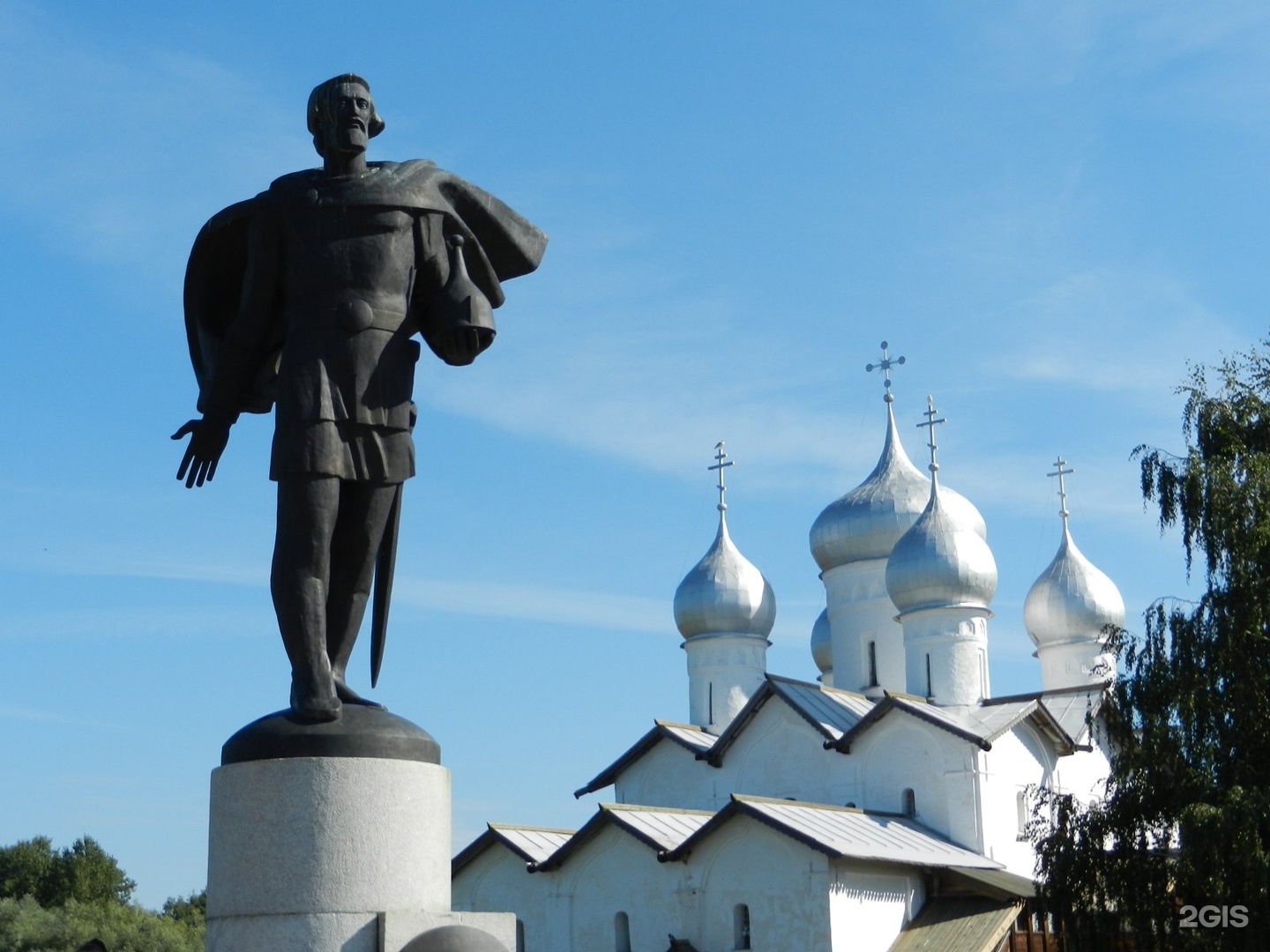 Монумент Александру Невскому в Великом Новгороде