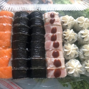 Фото от владельца SUSHIROLLS, служба доставки суши и роллов