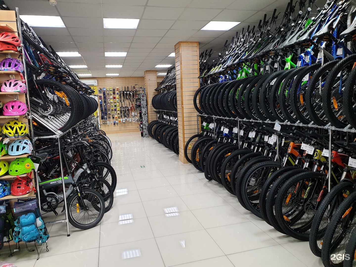 Фирмы в краснодаре. БАЙКБОРДШОП Краснодар. Bike Board shop. Bike and Board Новосибирск. Bike Board Zone Екатеринбург.