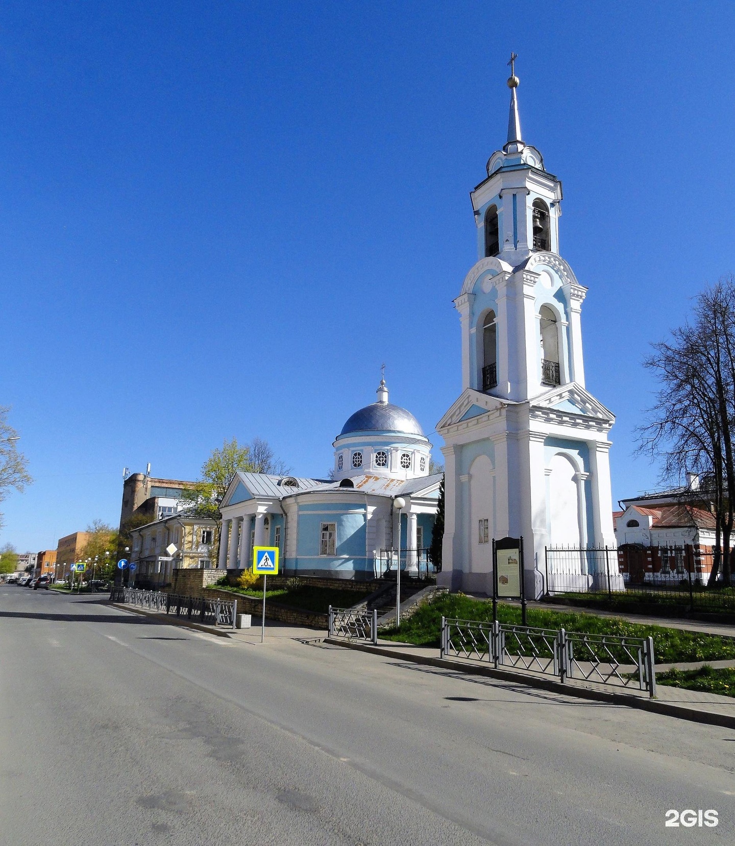 Георгиевская 3. Церковь Успения с Полонища. Церковь Успения Пресвятой Богородицы с Полонища Псков. Георгиевская 3 Псков.