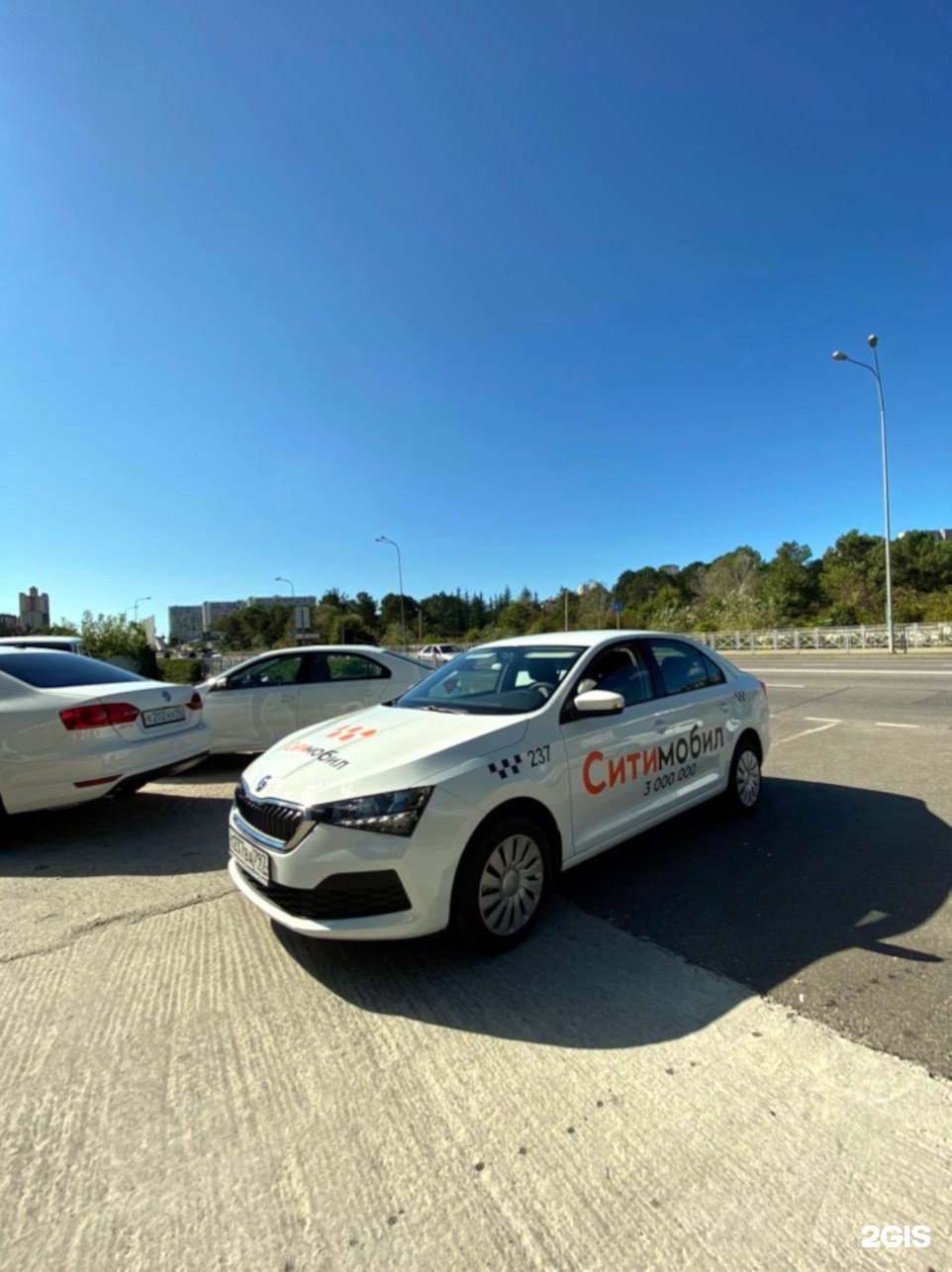 Аренда под такси сочи. Шкода рапид такси. Такси в сочи аренда авто прайс. Аренда под такси сочи. Аренда авто под такси у частного лица в сочи.
