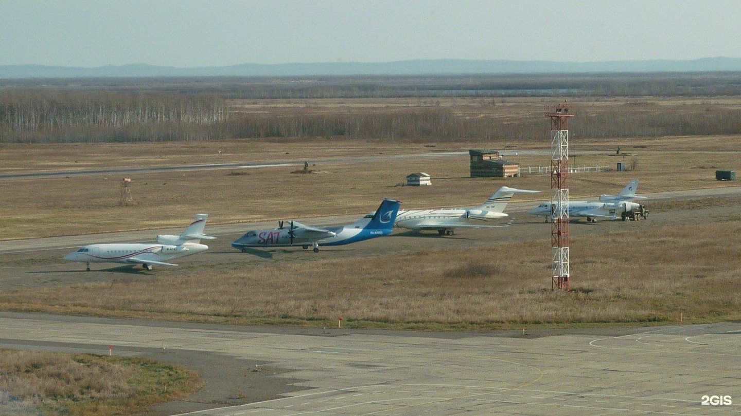 АО Комсомольский-на-Амуре аэропорт. Комсомольск-на-Амуре станция Хурба. Аэропорт Хурба Комсомольск-на-Амуре 1975 года. Хурба флагман.