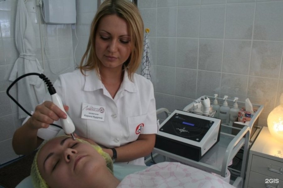 Салон аппаратной косметологии. Косметология на автозаводе нижний новгород. Медицинская 3а нижний новгород. Салон косметологии. Прайм медика нижний новгород.