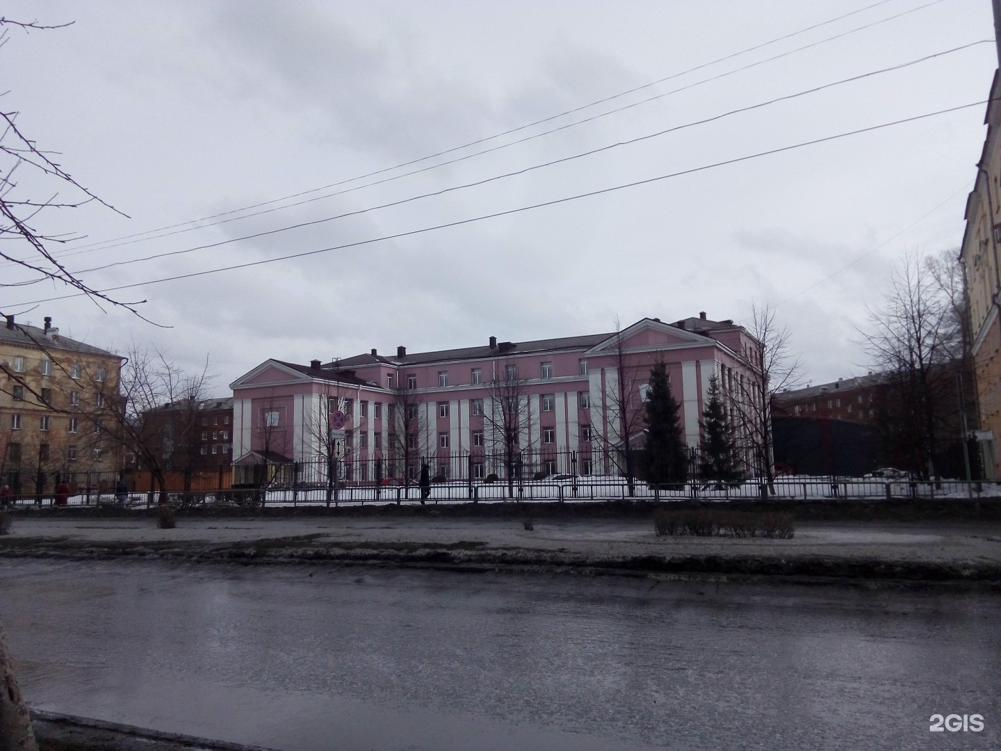 Новокузнецк 4. Школа 4 Новокузнецк. Школа 41 Новокузнецк. Школа 41 Новокузнецк внутри. Кутузова 41 Новокузнецк