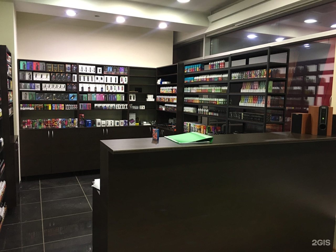 Ленина 88 пермь. Green Day Vape shop. Вейп шоп в Перми. Вейпшоп Пермь 2 вышка. Вейп шоп Кировск.