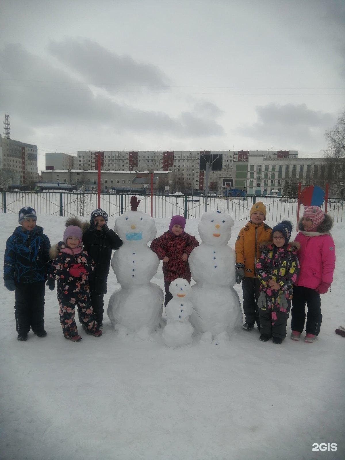 Вакансии детских садов нижневартовска. Северяночка детский сад Нижневартовск. Пермская 25 Нижневартовск. Космонавт в Нижневартовске в детском саду.