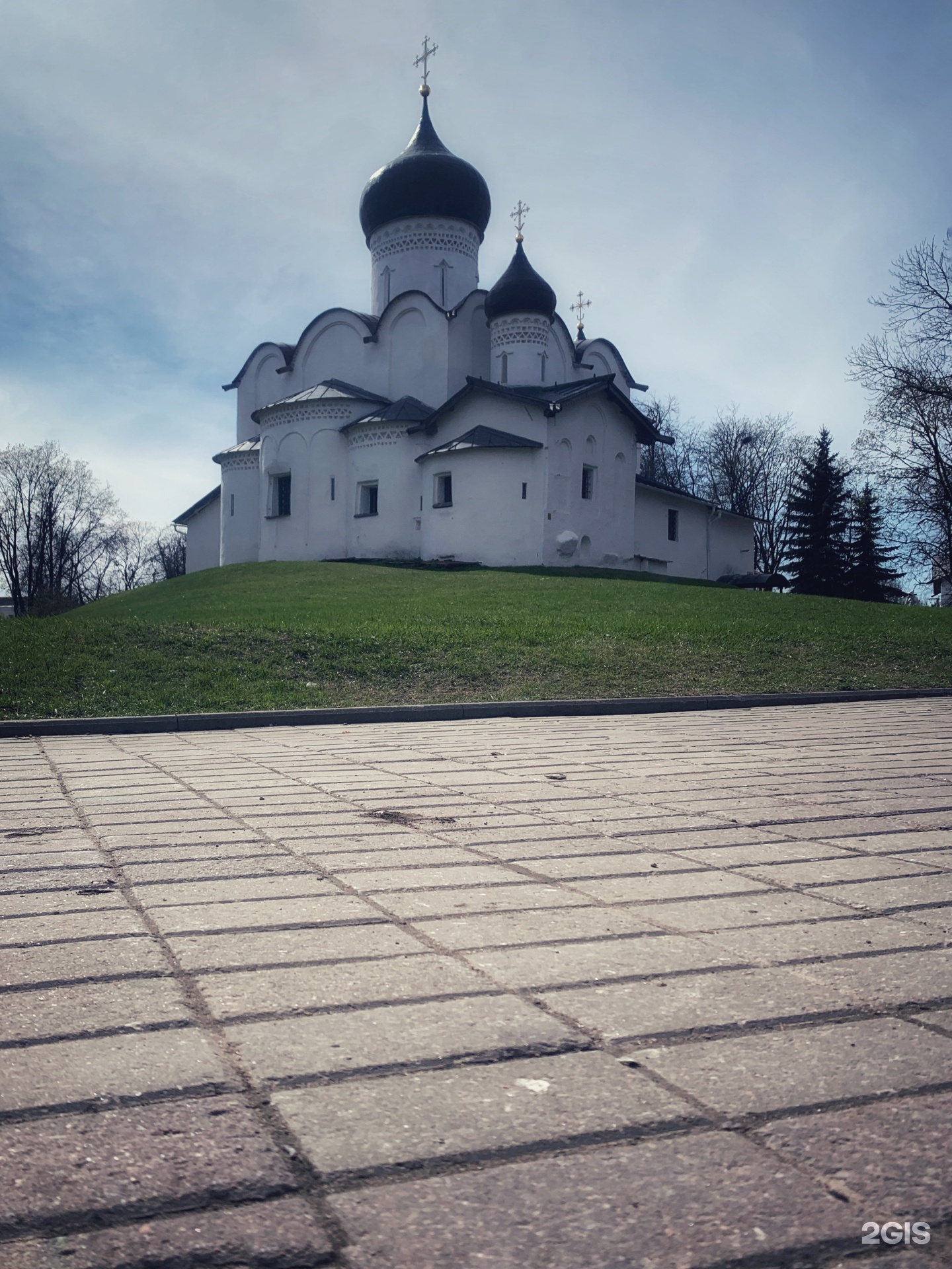 Псков храм голубой