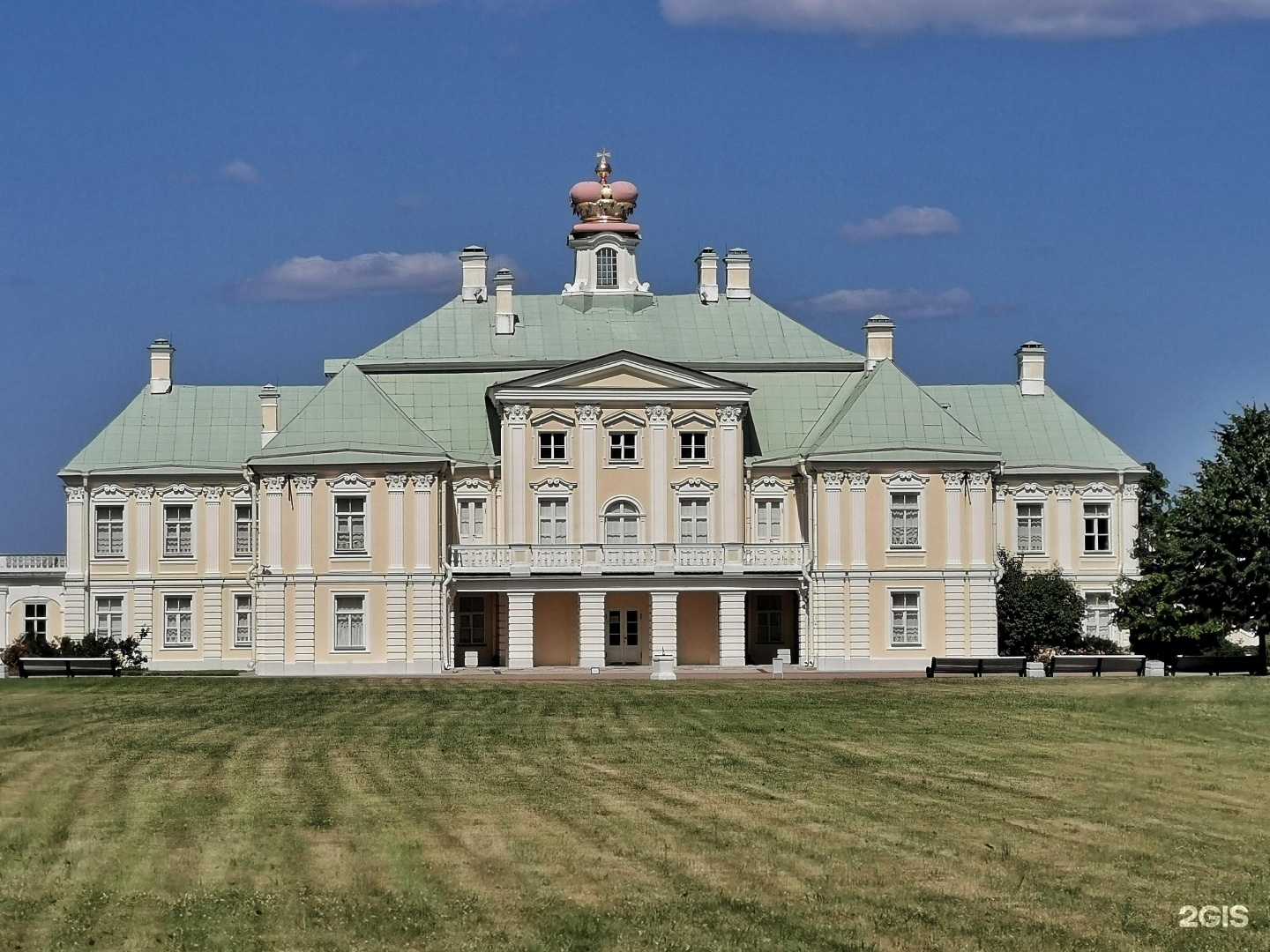 Большой меншиковский дворец верхний парк 1 фото. Церковный павильон большого Меншиковского дворца. Большой Меншиковский дворец сверху. Большой Меншиковский дворец верхний парк, 1, Ломоносов отзывы.