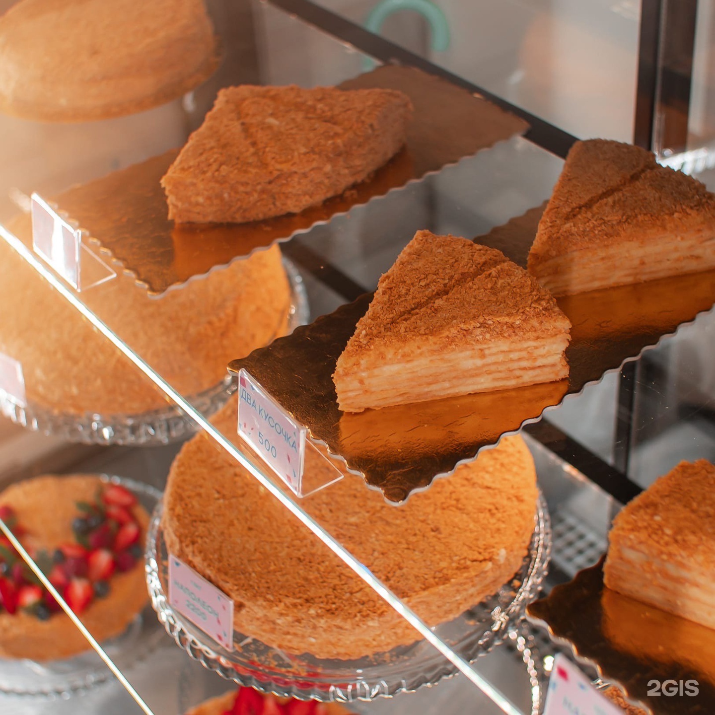 особенный наполеон москва адреса. постный клубничный филебейкер. наполеон оренбург. печенье наполеон. наполеон оренбург.