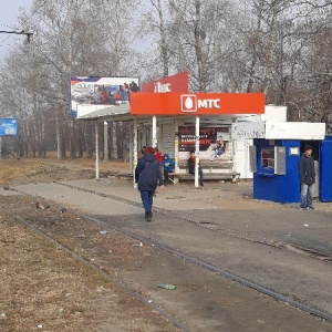 Фото от владельца МТС, сеть фирменных салонов