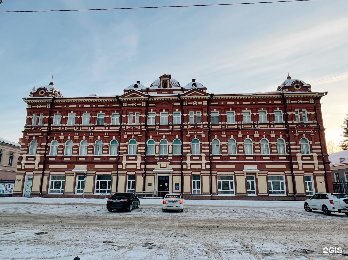 Томский областной художественный музей. Здание художественного музея Томск. Мемориальный музей в Томске. Переулок Нахановича 3 Томск.