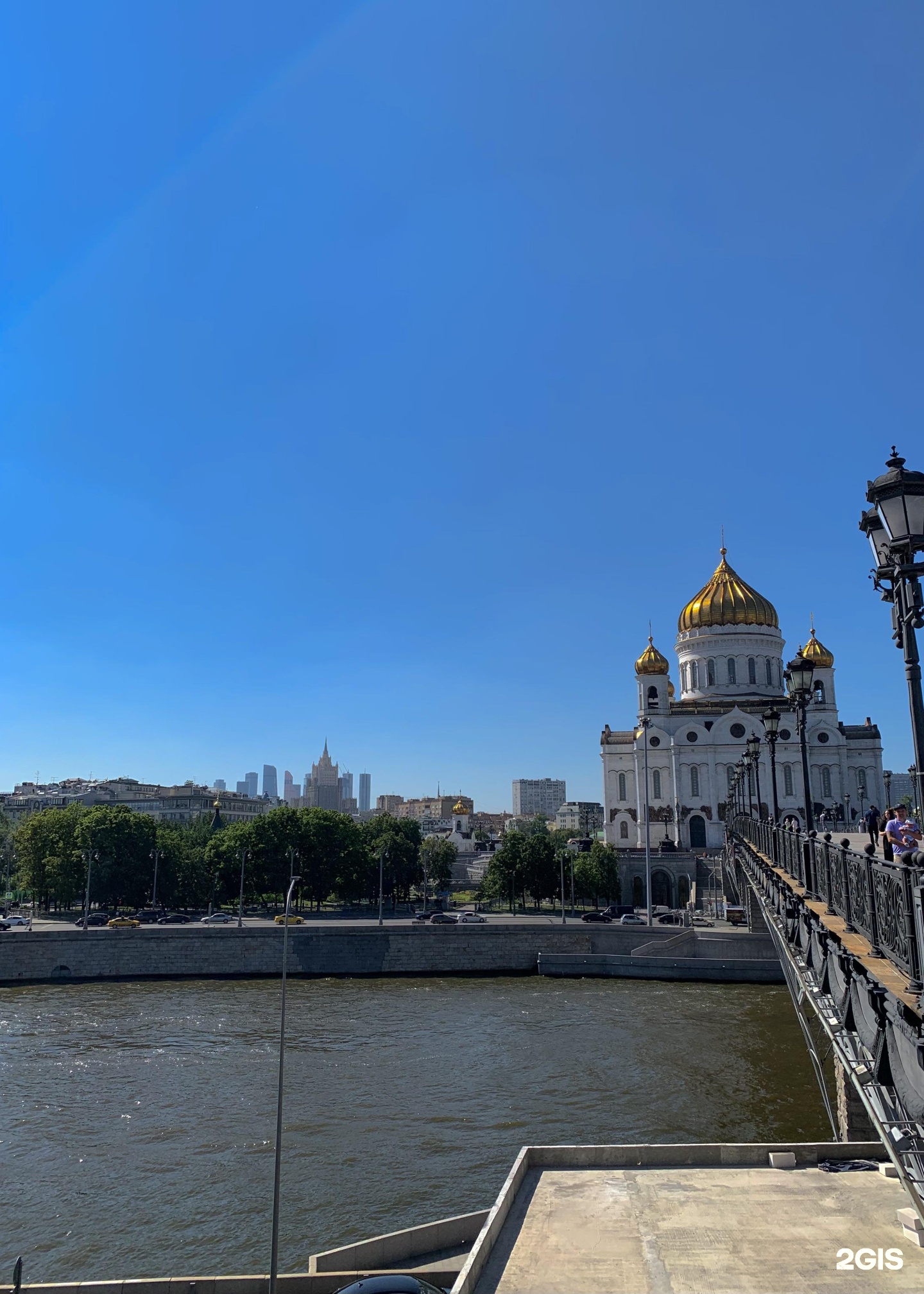 Москва улица волхонка 15. Храм Христа Спасителя улица Волхонка 15. Улица Волхонка 15. Пятигорск храм Христа Спасителя. Москва улица Волхонка 15 центр искусств Москва.