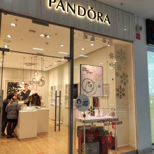 Фото от владельца Pandora, сеть ювелирных магазинов