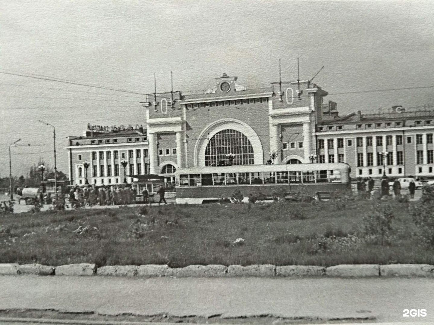 Хабаровск Привокзальная площадь фото.