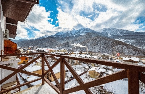 с. Эстосадок: Отель Lamont