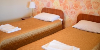 Печоры: Отель Вояж