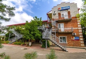 Отель Приазовочка в Ейске