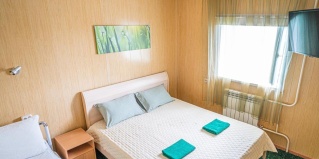 Емельяново: Отель Зеленый