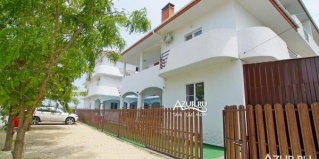 Витязево: Коттедж Белое солнце