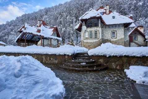 Эстосадок: Коттедж Snow village