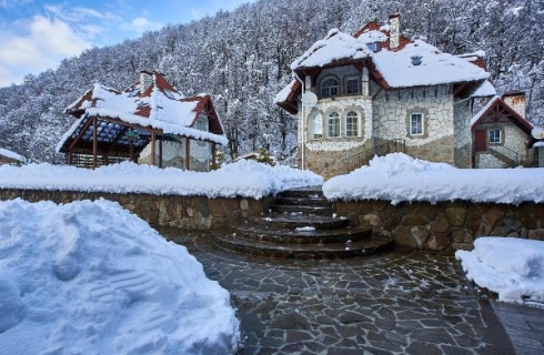 с. Эстосадок: Коттедж Snow village