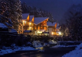 Отель Марьин Остров в Республике Алтай