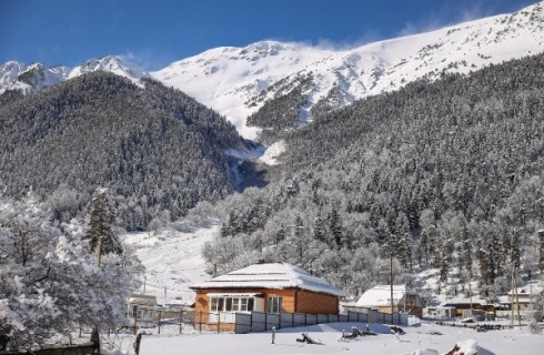 с. Архыз: Гостевой дом Раш