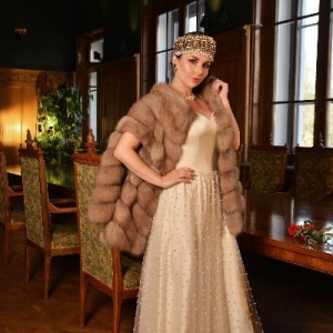 Фото от владельца WEDDINGFUR SKORNYAKOVA DESIGN, салон свадебных меховых аксессуаров