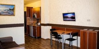 Сочи: Гостевой дом Лермонтова 8