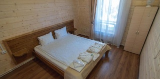 при профилактории "Строитель": Турбаза Sherwood park hotel