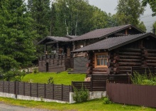 с. Иогач: Турбаза Kedr house