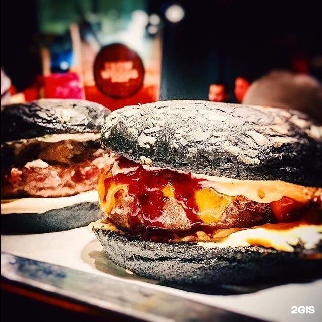 Бургер бэтмен. Спецагент burger heroes. Burger heroes пушкинская. Бургер хироус москва. Burger heroes москва.