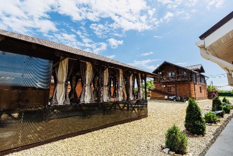 Морозовский: Гостевой дом Ясенская коса-Азовская краса