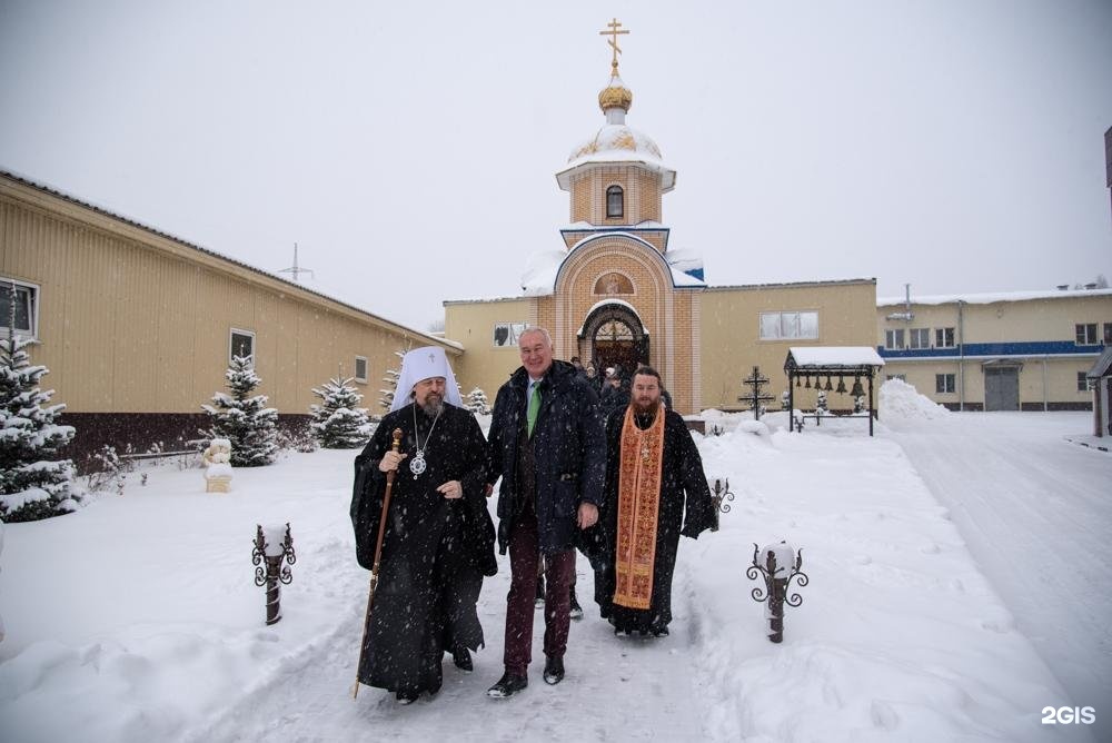 Храм сергия радонежского белгород. Здание Белгородской митрополии. ВЛАДМИВА Белгород фото храм.