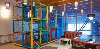 Лужский муниципальный район: Турбаза Аврора Country House