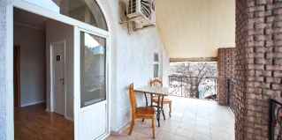 Алматы: Хостел Wanderlust hostel Riverside