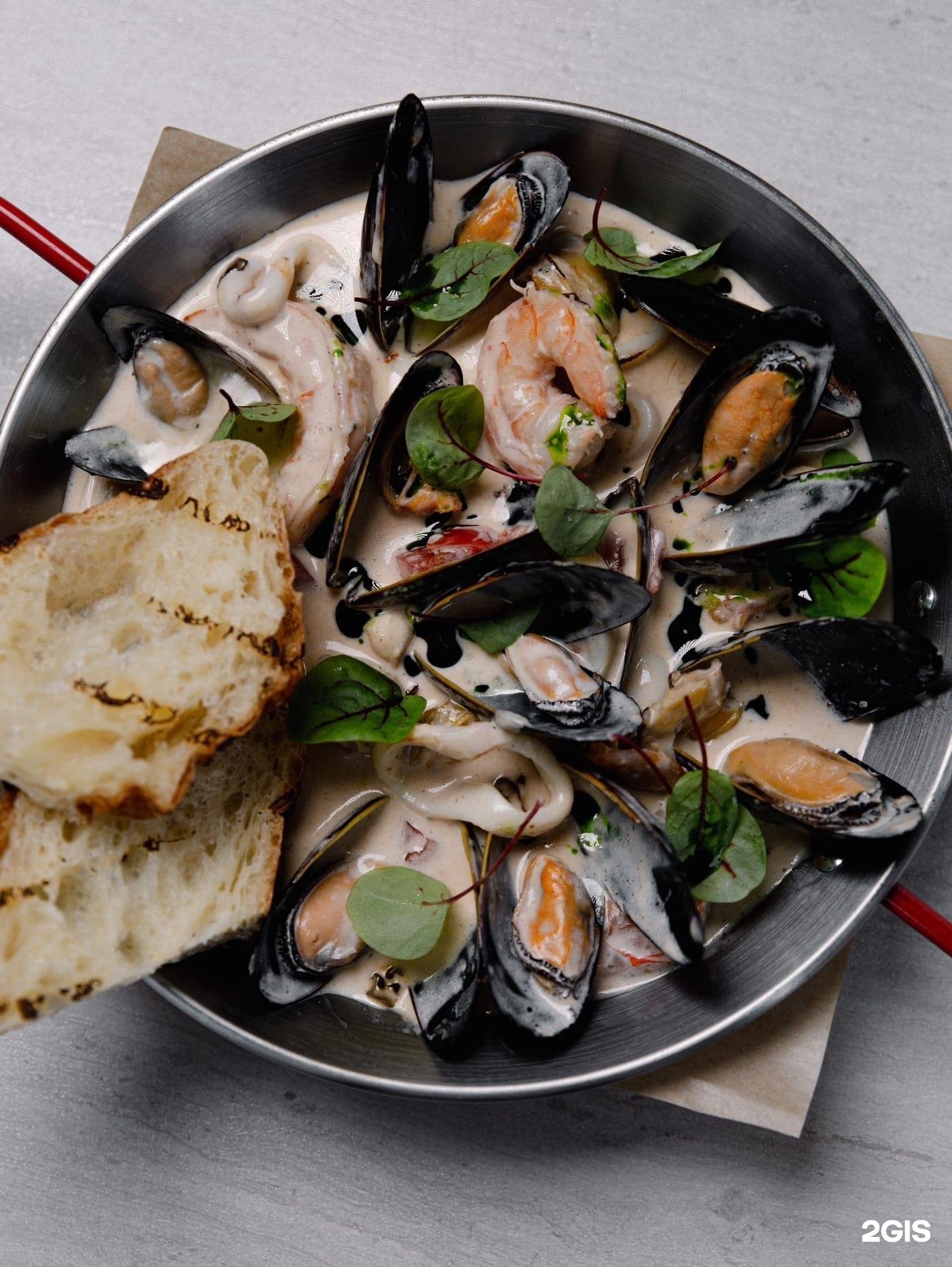 Медуза ресторан пермь меню. Медуза ресторан пермь меню. Meduza seafood & wine ул. Медуза ресторан пермь. Meduza seafood wine ул ленина 64 меню.