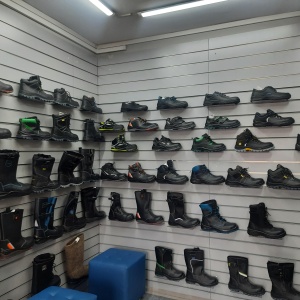 Фото от владельца Восток-Сервис, сеть магазинов спецодежды и обуви