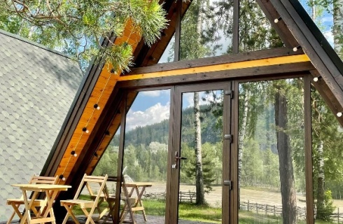 с. Манжерок: Турбаза Golden Time