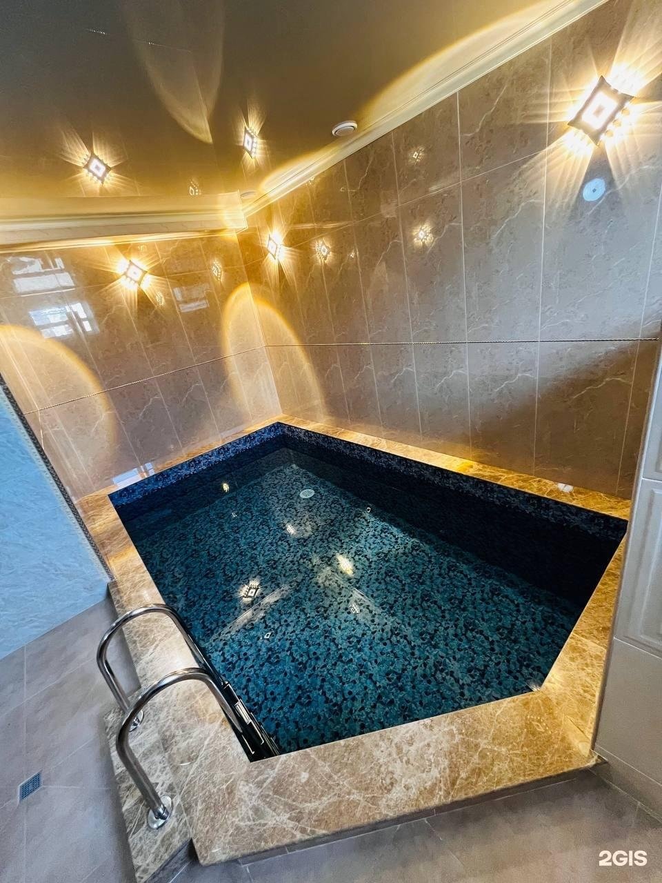 Aura SPA