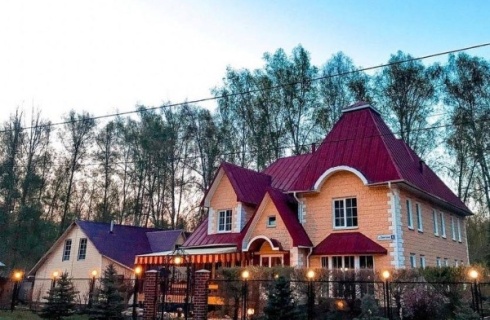 пос. Катунь: Апартаменты Семейный Уют