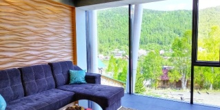 Листвянка: Отель Baikal Hill Residence