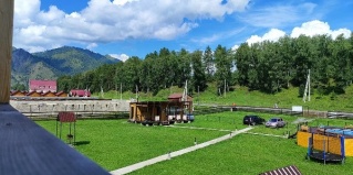 Узнезя: Турбаза Лунный свет