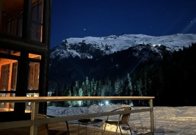 Гостевой дом Холидей Хоум в Домбае