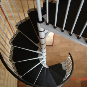 Фото от владельца Европейские лестницы, выставочный зал