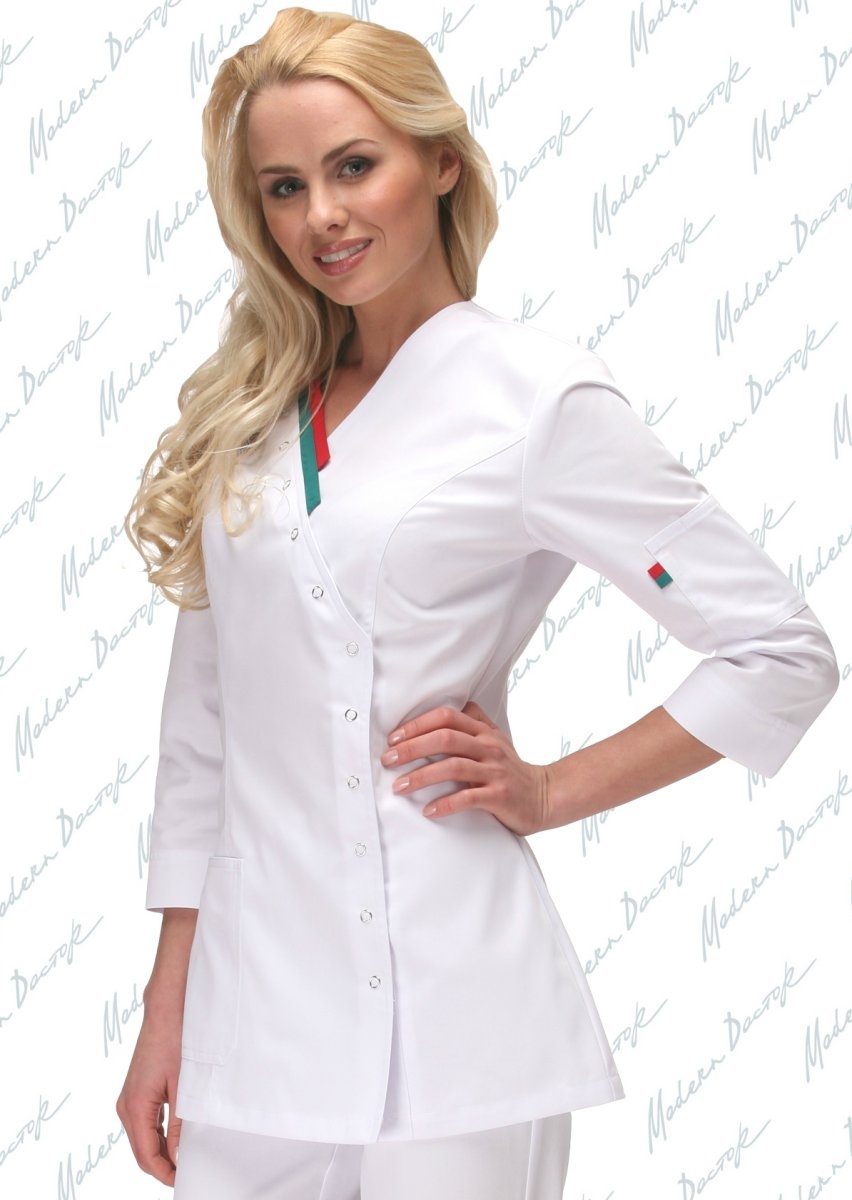 Сайт медицинской одежды модный. Модная медицинская форма. Красивые медицинские костюмы женские. Девушка в медицинской одежде. Красивый медицинский халат.