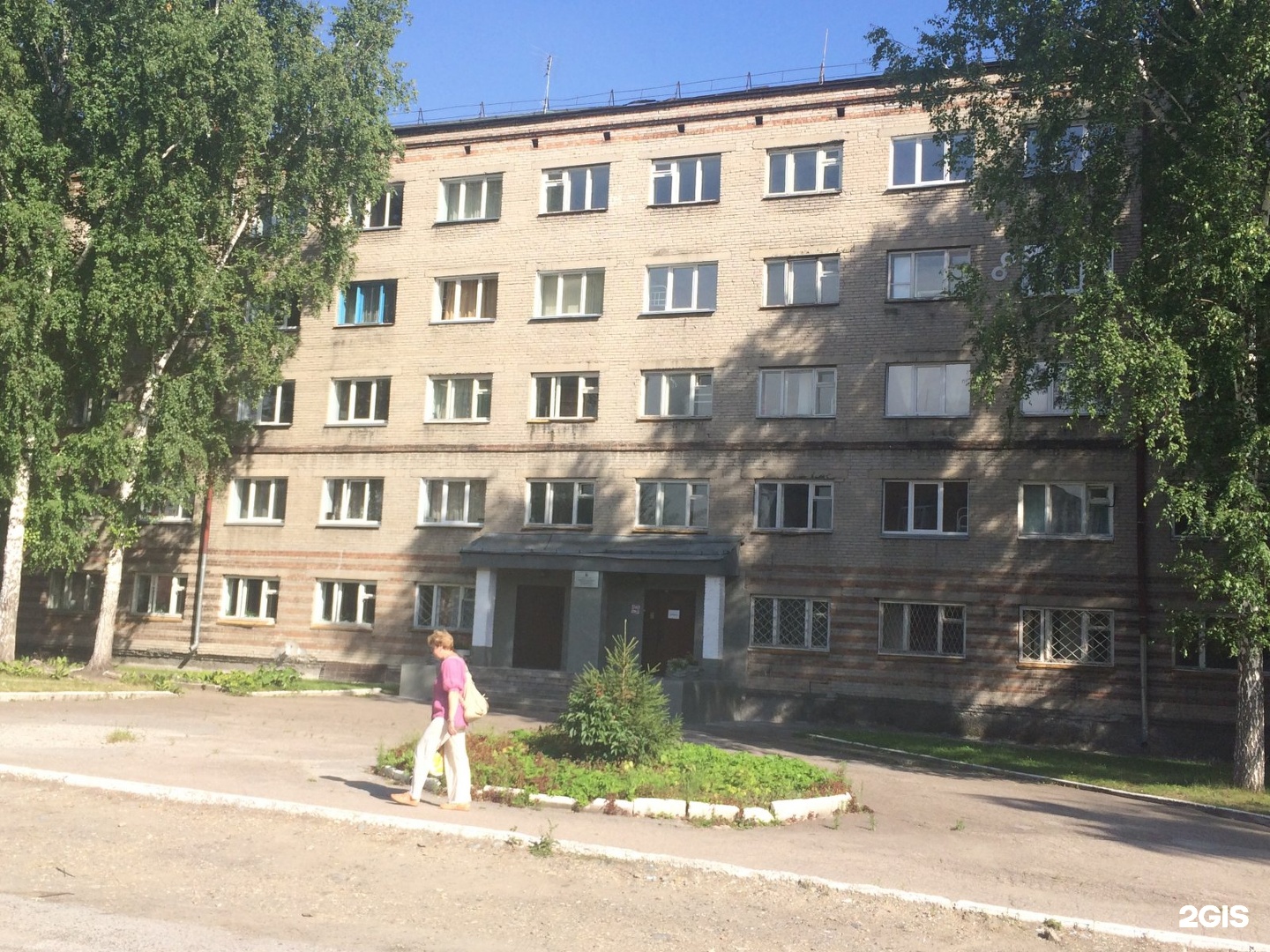 Речфлот ул добролюбова 2б отзывы. Добролюбова 2а Новосибирск. Общежитие ННГАСУ № 3. Железнодорожный университет Новосибирск.