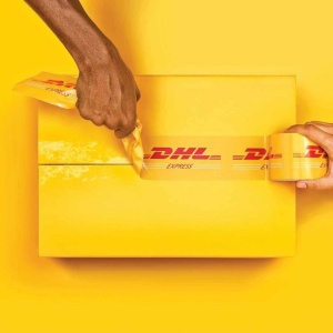 Фото от владельца DHL, международная компания экспресс-доставки корреспонденции и грузов