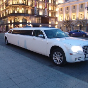 Фото от владельца King Limo, салон автопроката