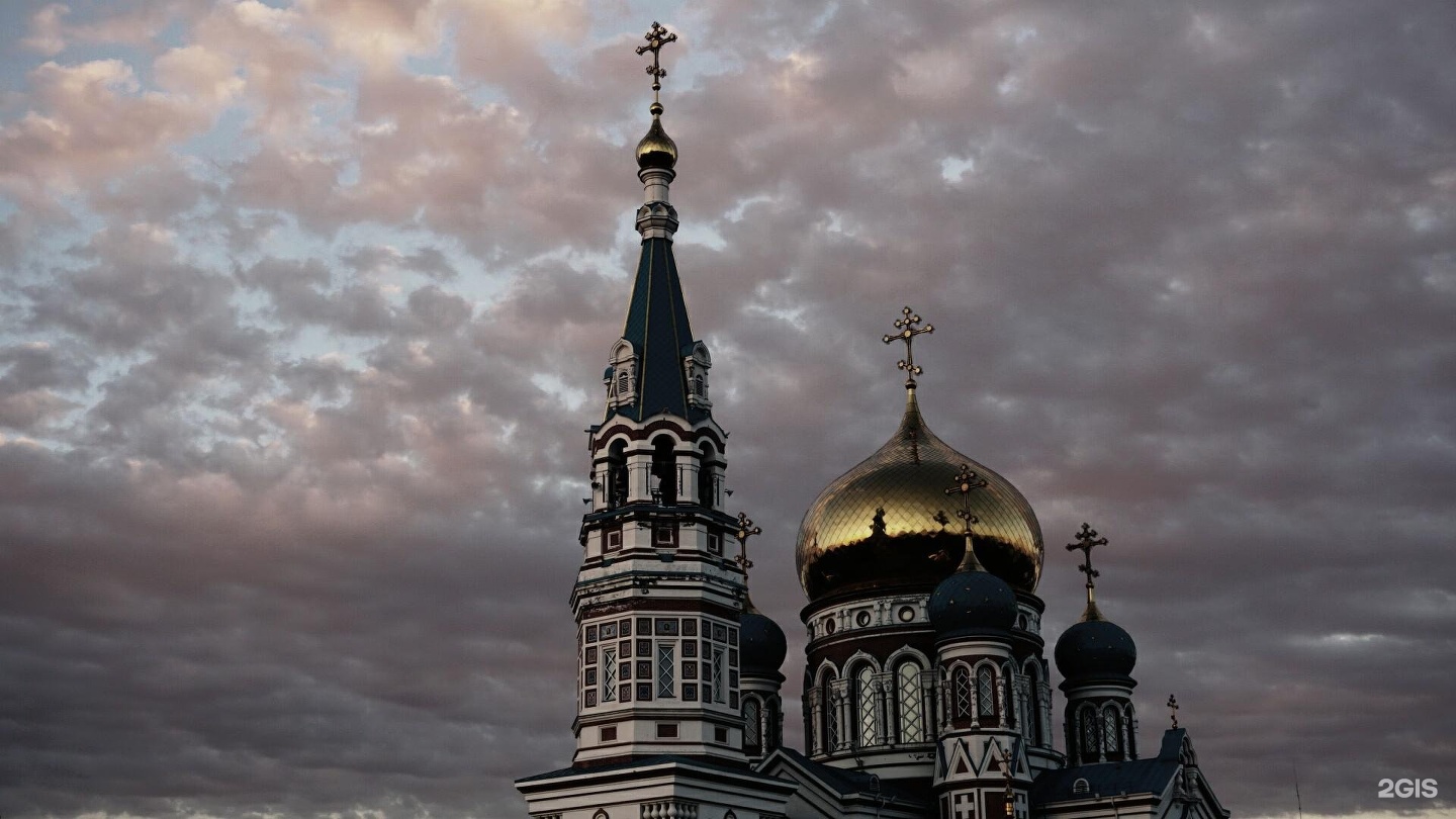 Церковь на тарской омск. Успенский собор Омск панорама. Омск собор Татьяны. Русская Церковь HD. Расцвет над Омском храм.